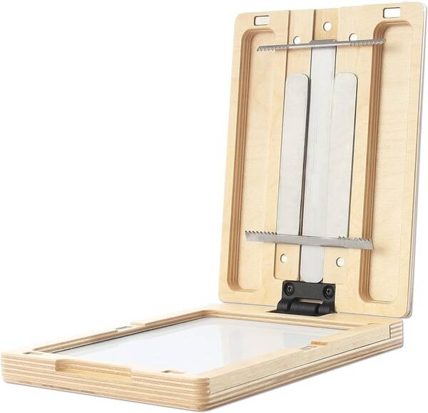 New Wave U.GO Plein Air Anywhere - Pochade Box 15cm x 21cm - 1