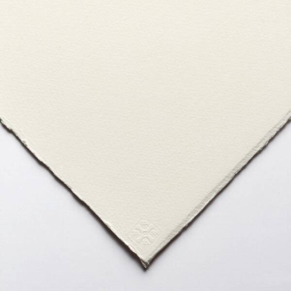 Saunders Waterford Sulu Boya Kağıdı 300gr Ekstra Beyaz (2 Taraf Taş Kesim) 56X76cm Sıcak Basım Dokusuz
